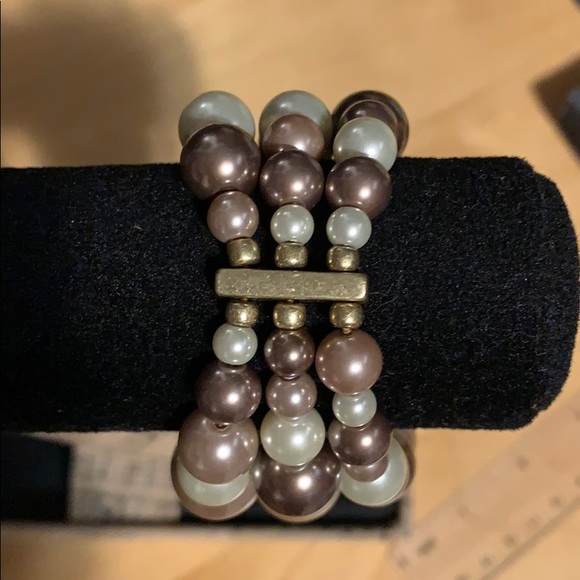 Lia Sophia 3 piece brushed gold coloured set - Picture 2 of 5